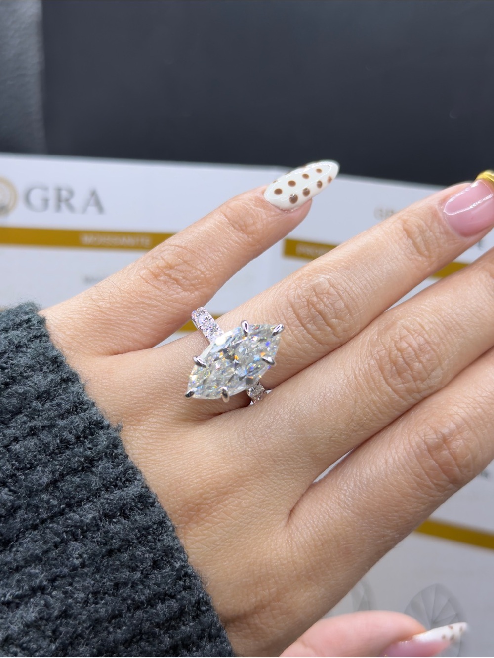 10ct marquise cut big vvs1 Moissanite engagement ring sz 7